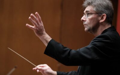 JONATHAN WEBB conducts Camerata strumentale di Prato in February