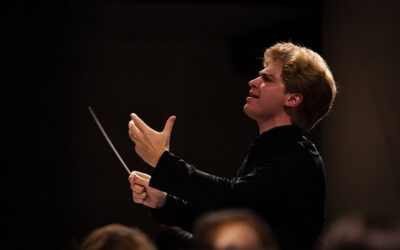 HENRY KENNEDY conducts DITTO OTCHESTRA on tour in SOUTH KOREA in  DECEMBER